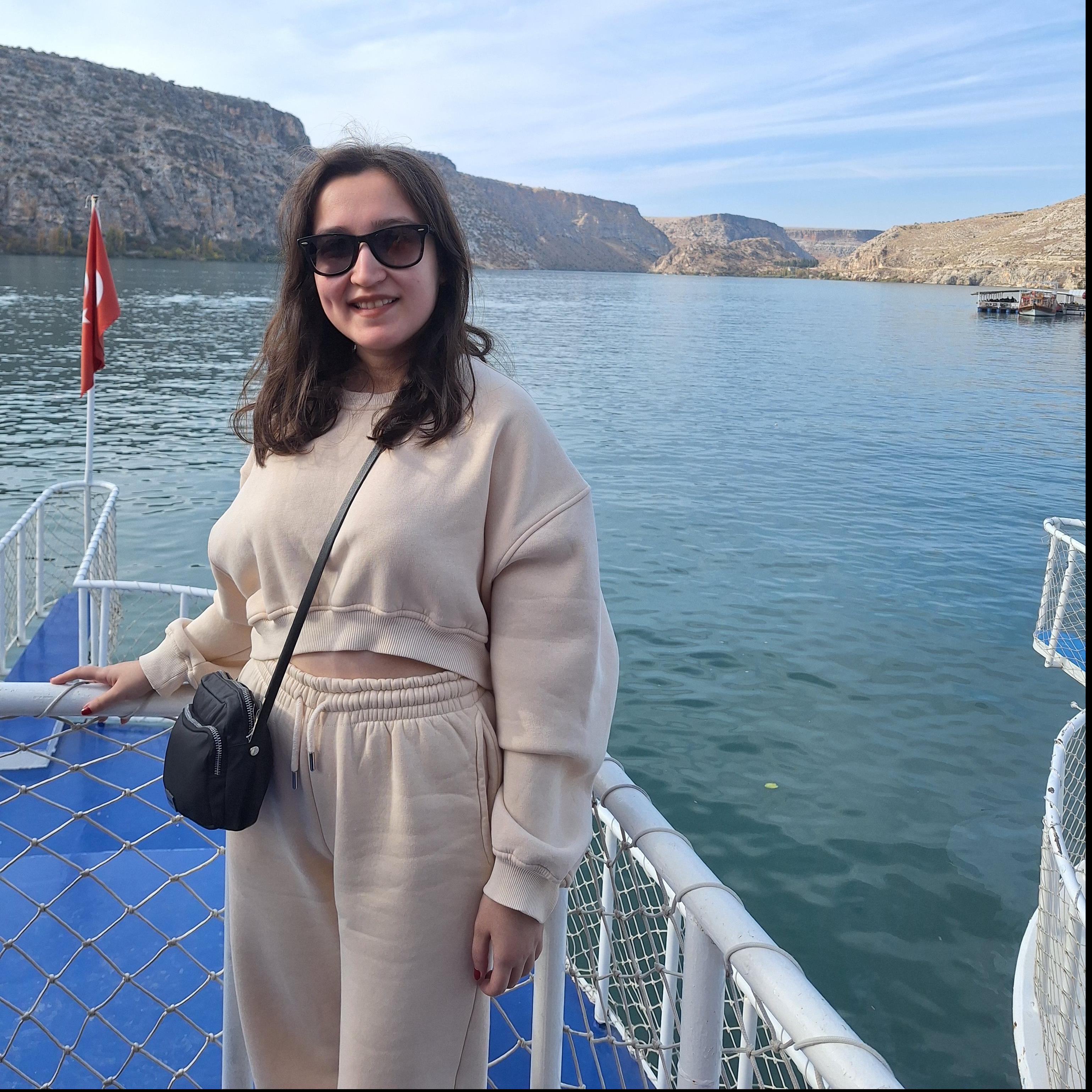 Yeşim Karayaz